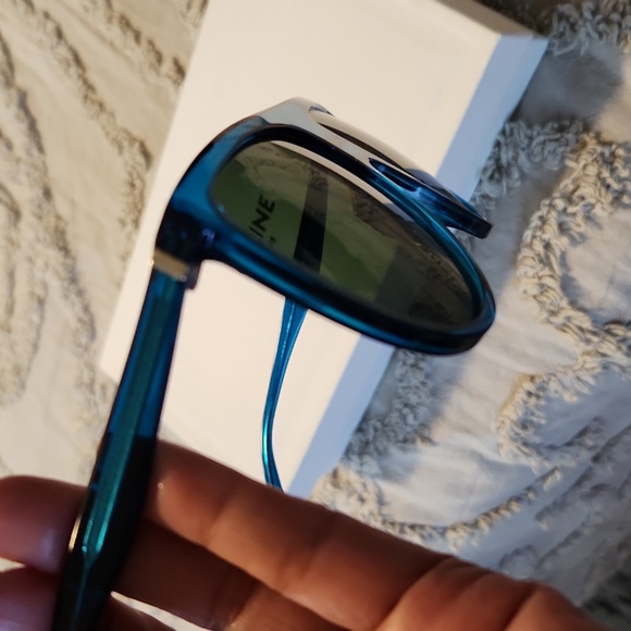 Celine Sun glasses - Picture 6 of 7